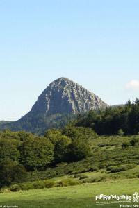 tour-mézenc-gerbier-de-jonc-le mont gerbier-de-jonc