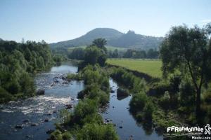 sentier de la loire GR 3 à coubon