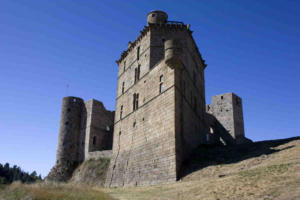 chemin-de-regordane-gr 700-chateau-de-porte