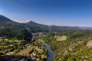 pays des sucs et du meygal-vue depuis chateau artias